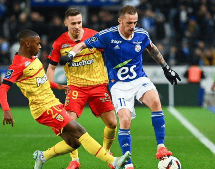 法甲焦点战:南特VS朗斯——深度赛前剖析与比分预测